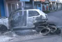 Protesto fecha trecho da BR-230 e ruas do Cristo em João Pessoa