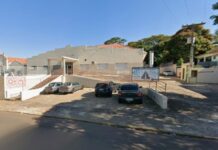 Idoso é declarado morto em hospital, mas é descoberto vivo na funerária