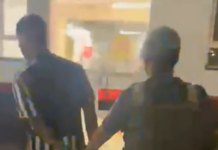 Homem é preso por agredir companheira com socos em cidade do litoral; VÍDEO