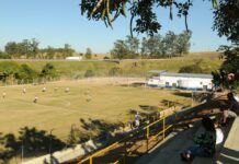 Laje desaba em campo de futebol no Parque Jambeiro e 8 pessoas ficam feridas