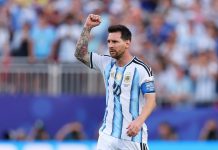 Argentina vence a Austrália e Messi assume a artilharia isolada da Copa