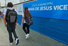 Guarujá lança programa de bolsa incentivo a alunos que se destacam