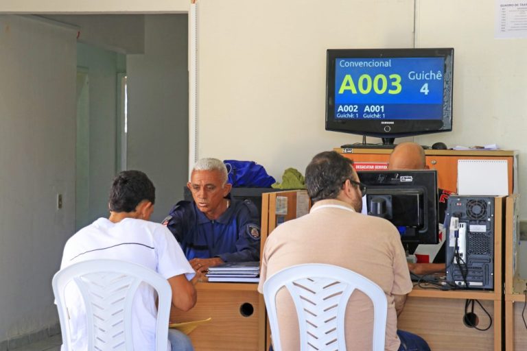 Alistamento militar obrigatório para nascidos em 2008 termina nesta terça-feira (30)