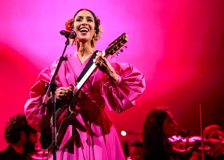 Marisa Monte se apresenta nesta sexta-feira (12) no São João de Campina Grande