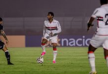 Botafogo renova o contrato com o meio-campista Matheus Sales e anuncia saídas; Veja quem deixa o clube