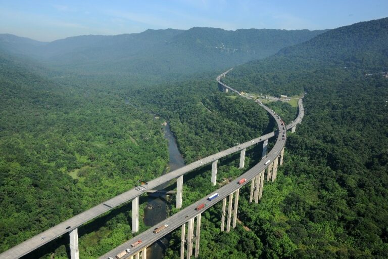 Rodovias Anchieta e Imigrantes, em SP, começam testes com pedágio free flow