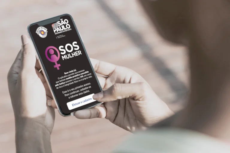 Mulher aciona SOS de aplicativo e ex-companheiro é preso