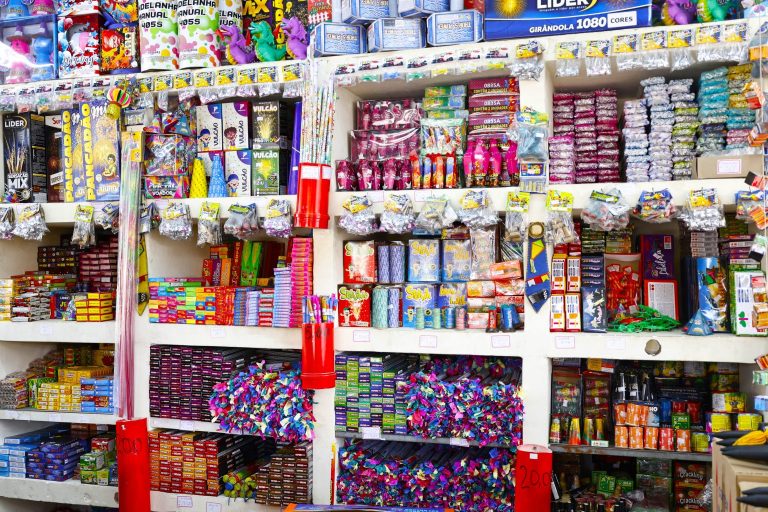Venda de fogos barulhentos pode gerar multa superior a R$ 11 mil na Paraíba