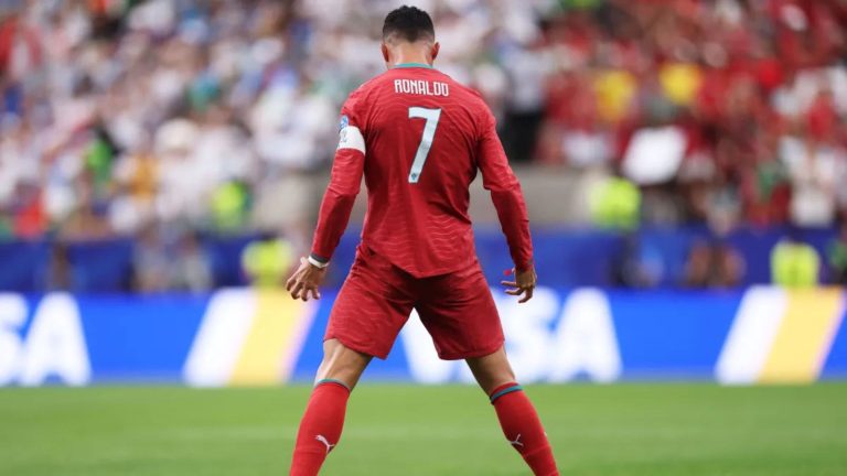 Cristiano Ronaldo faz história e marca em seis Copas do Mundo