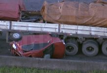 AGORA: Acidente envolvendo 6 carros e uma carreta trava a Rod. Bandeirantes