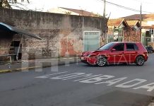 Três menores ficam feridos após motorista perder o controle e colidir com ponto de ônibus em Piracicaba