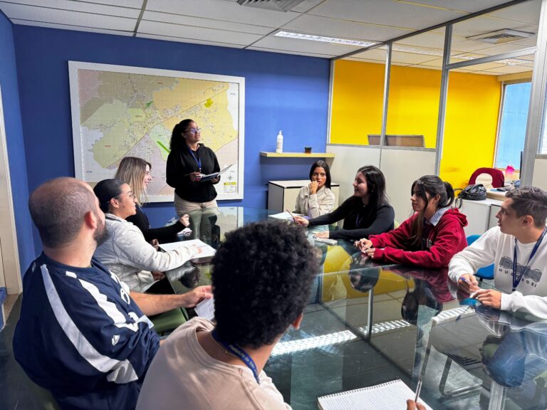 Prefeitura de São José abre processo seletivo para contratação de 12 estagiários