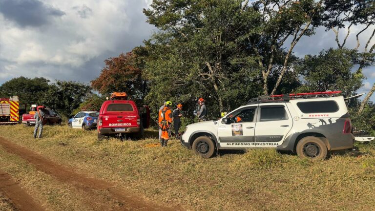 Vídeo mostra momento de queda de paraquedista que morreu em Santo Antônio da Alegria; confira