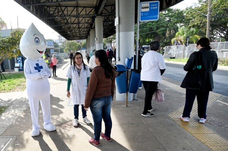 Vacina contra gripe chega aos terminais de ônibus de Campinas nesta semana