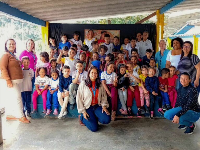 Sete Barras implanta primeira escola municipal de tempo integral