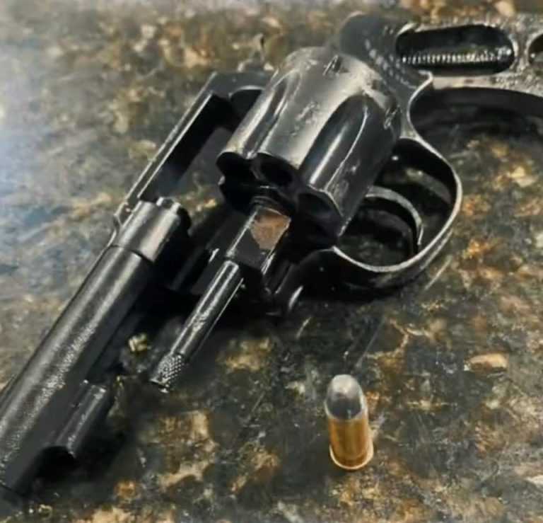 Homem é preso por tentativa de feminicídio na Praia Grande após ameaçar e enforcar mulher