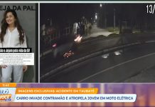 Carro invade contramão e atropela jovem em moto elétrica