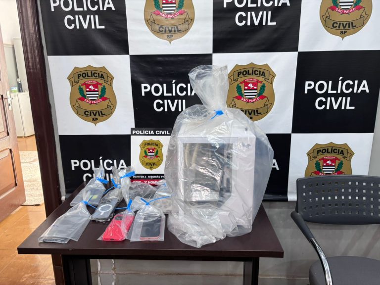 Polícia Civil cumpre operação contra grupo criminoso que reintroduzia celulares roubados no mercado formal de Ribeirão Preto