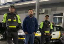 Policiais rodoviários realizam escolta para gestante em trabalho de parto em Taubaté