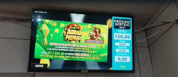 Polícia fecha dois pontos de apostas ilegais e apreende máquinas de jogos em Taubaté Polícia fecha dois pontos de apostas ilegais e apreende máquinas de jogos em Taubaté