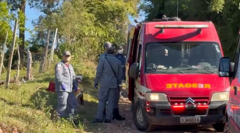 Polícia encontra suposto tribunal do crime em Piracicaba; uma das vítimas foi socorrida com corte na língua