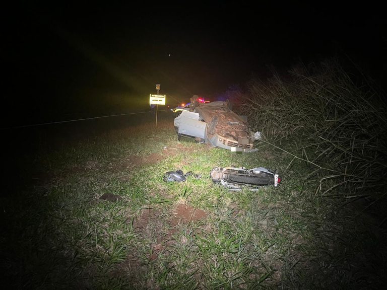 Motociclista de 28 anos morre após colisão frontal contra carro