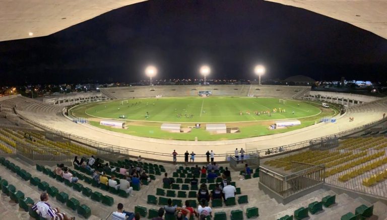Botafogo-PB recebe o Brusque no Almeidão pela Série C nesta terça-feira (30)