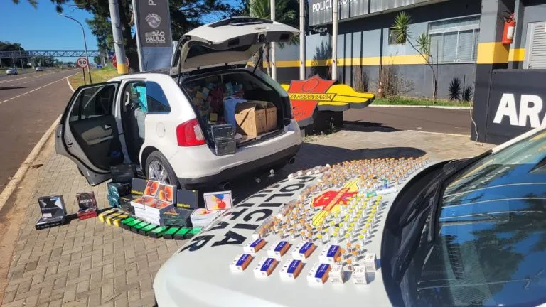 Polícia apreende R$ 1,9 milhão em produtos contrabandeados em rodovias da região