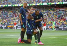 Brasil vai jogar com meiões pretos; entenda como uniformes da Copa são escolhidos