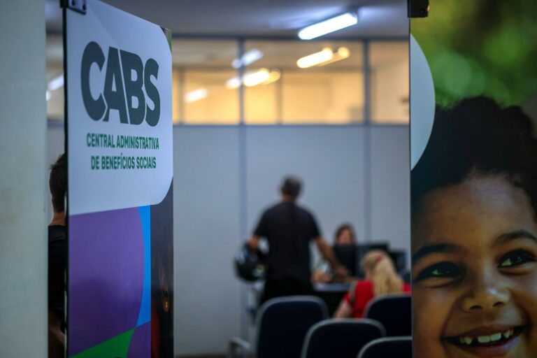 Serviços do CadÚnico ficaram indisponíveis na sexta-feira (12)