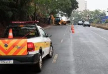Prefeitura implanta proteção preventiva para evitar deslizamento de rochas na Avenida Meira Junior