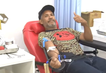 Grupo de estivadores realiza doação de sangue em hospital de Santos