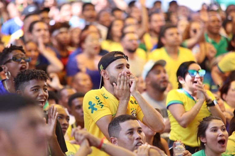 Morte de torcedor durante jogo do Brasil acende alerta para cuidados com a saúde do coração