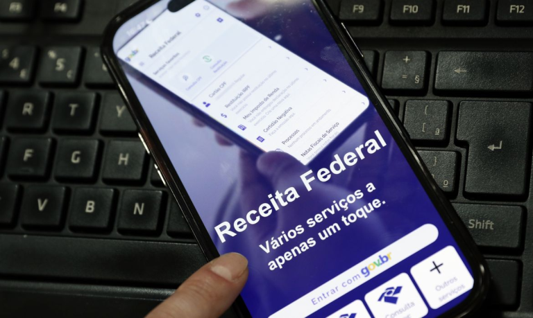 Receita Federal libera consulta ao segundo lote de restituição do IRPF nesta terça