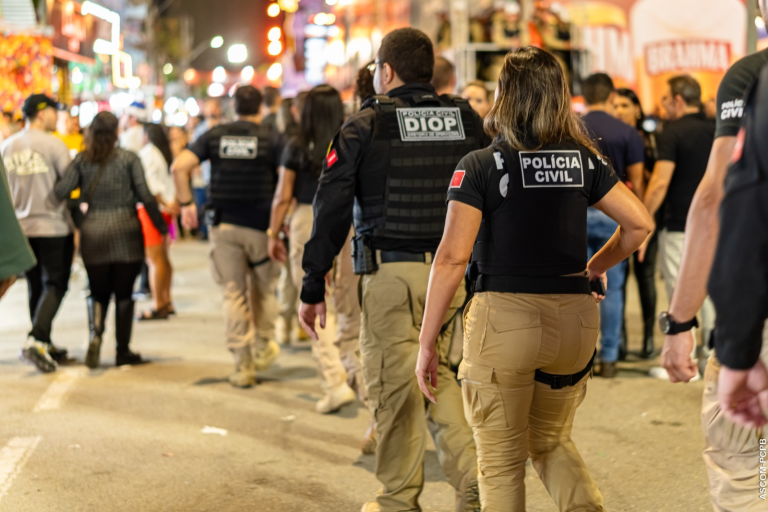 Polícia Civil registra queda de 55,7% nos furtos de celulares durante o São João