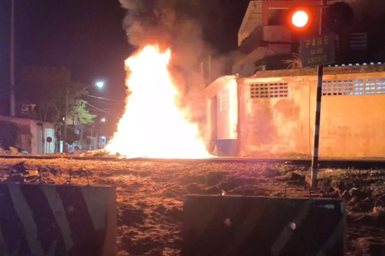 Após manifestações, Cubatão anuncia que acesso ao bairro Vila Nova não será mais fechado