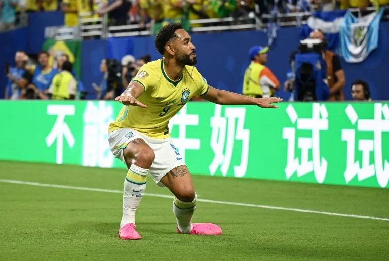 TH+ SBT transmite jogo do Brasil e duelo entre Alemanha e Paraguai nesta segunda (29)