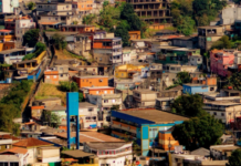 PM é baleado por criminosos durante ação no Morro São Bento, em Santos
