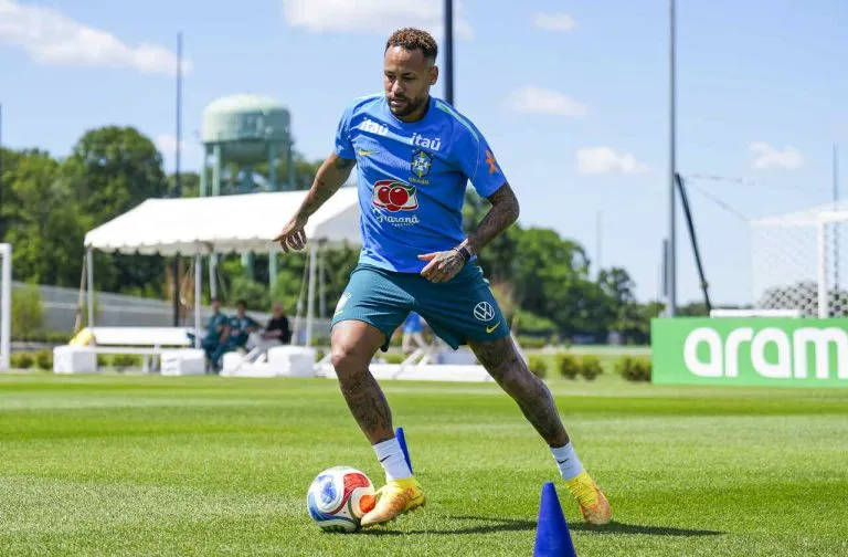Seleção enxerga Neymar em bom nível, mas uma questão ainda gera preocupação