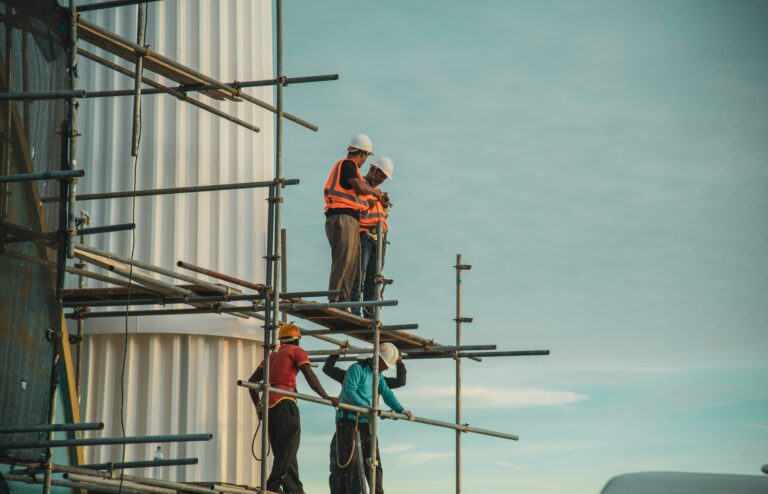 Cadastro é aberto para moradores de Mongaguá, Itanhaém e Peruíbe durante obras em passarelas da SP-055