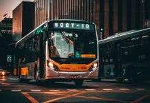 Lula sanciona marco do transporte público com veto à obrigação de municípios custearem gratuidades