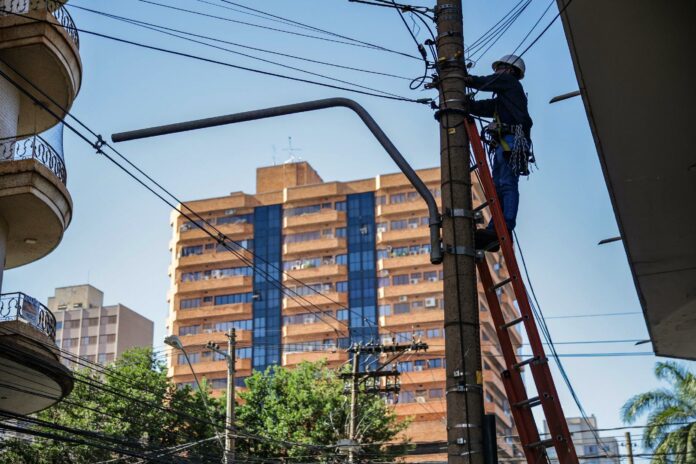 retirada_fios_-_foto_fernando_gonzaga_01