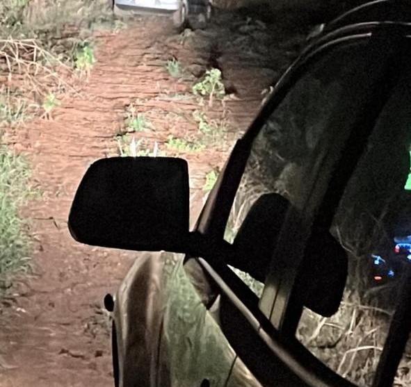 Jovem sequestrada é encontrada morta em porta-malas de carro