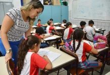 Governo da Paraíba nomeia mais 250 aprovados no concurso para professor da rede estadual