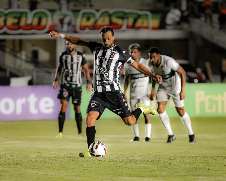 Botafogo-PB não vai ter Nenê e Jhonata Varela para o jogo contra o Anápolis neste domingo
