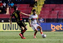 Botafogo leva gol nos acréscimos e empata na Série B