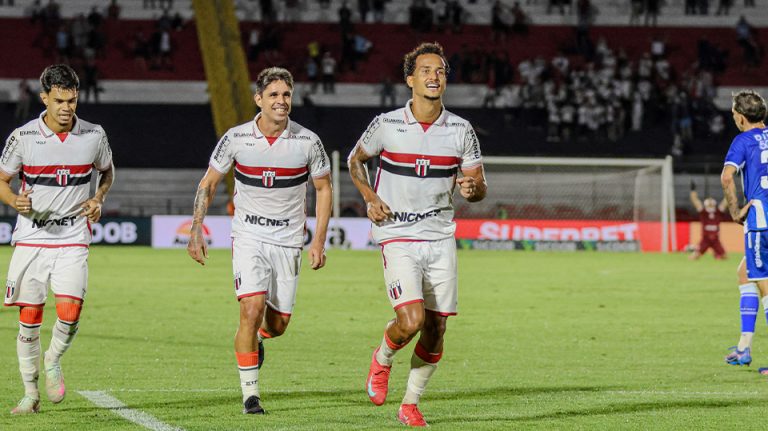 3×1: Botafogo vence e sobe na tabela de classificação