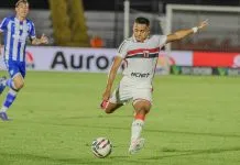 Destaque do último jogo, Zé Hugo agradece conselhos de Cláudio Tencati e projeta duelo contra o Sport, que acontece hoje
