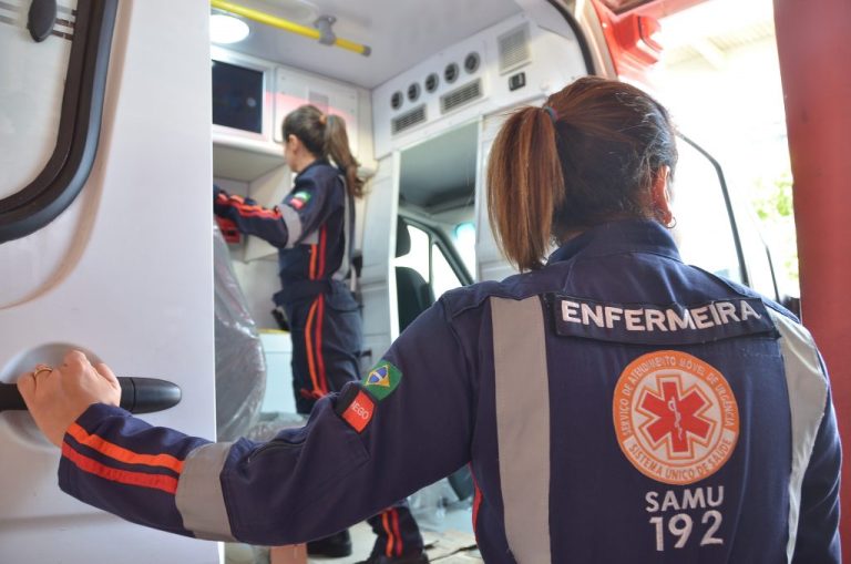 Saiba como agir em casos de engasgo e quando acionar o Samu 192