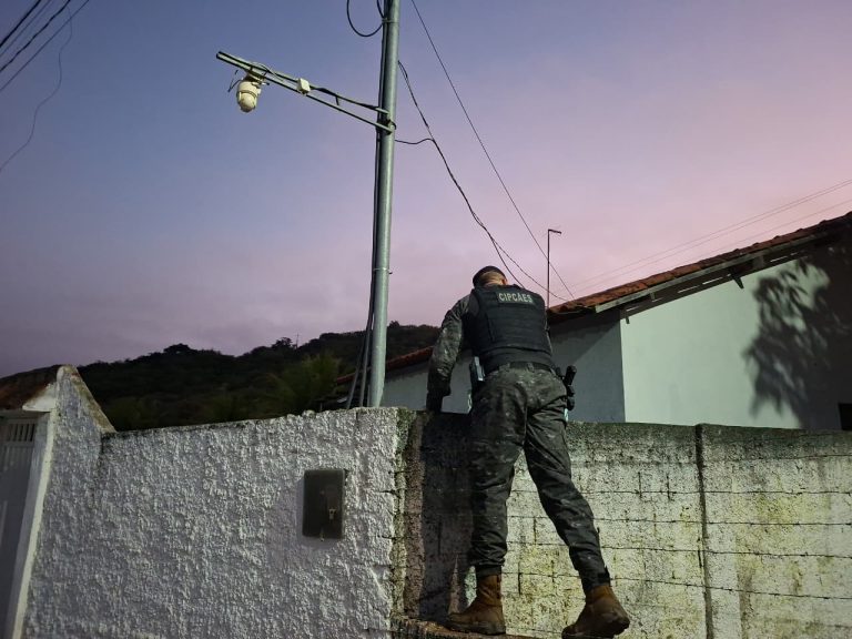Operação Consigliere cumpre mandados contra investigados por tráfico e lavagem de dinheiro na PB